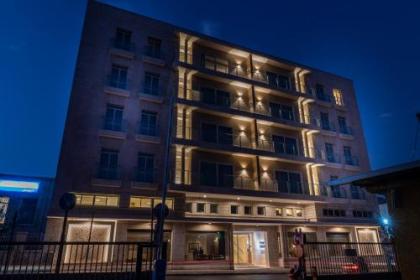 Ambassador Boutique Hotel - image 18