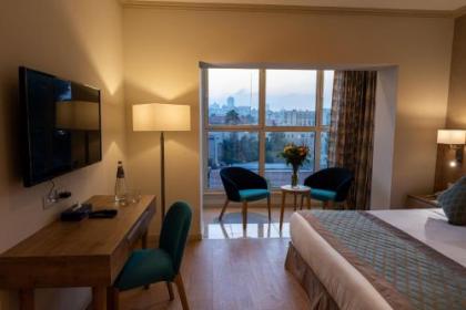 Ambassador Boutique Hotel - image 4