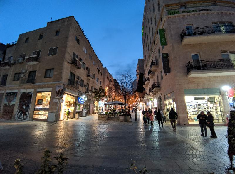 Best Cozy 2 Bedrooms Apt in Downtown Jerusalem - image 5
