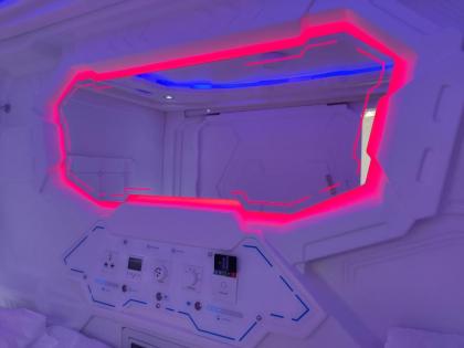 capsule space x - image 5