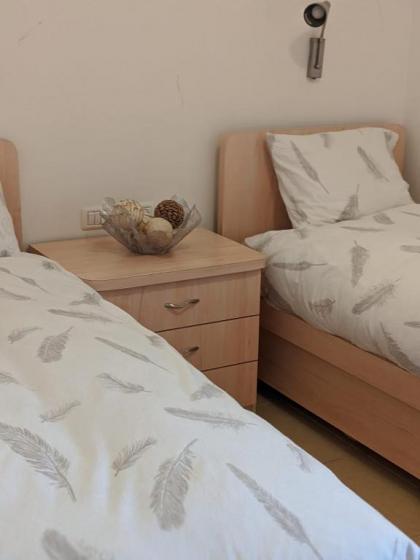 Beautiful Jerusalem Weekend Rental - image 18
