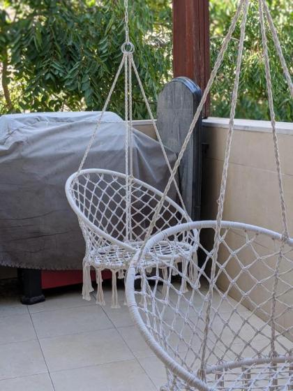 Beautiful Jerusalem Weekend Rental - image 8