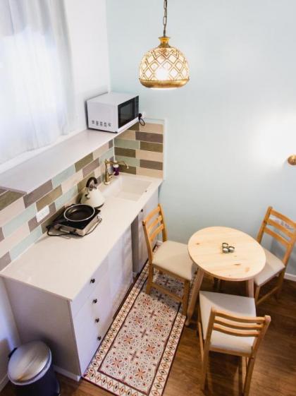 Super Prime location studio in Jerusalem - image 5