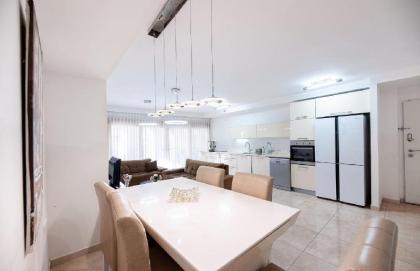 Travo Holly City Residence KDR 2 BDR Pearl - image 14