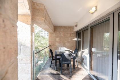 Travo Holly City Residence KDR 2 BDR Pearl - image 2