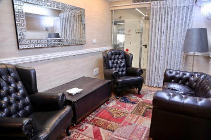 Travo Holly City Residence KDR Luxury 4 BDR - image 13