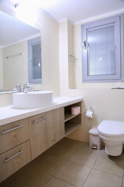 Travo Holly City Residence KDR Luxury 4 BDR - image 16