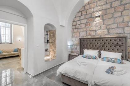 Magical Apartments in front To Mamilla Mall - image 13
