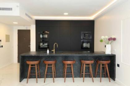 Awesome view 3bdm Haneviim Court - image 15