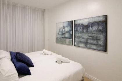 Gorgeous 4 bedroom apt in JTower Jerusalem - image 12