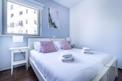 JAFFA- Beautiful 3 bedroom apartment best location - image 17