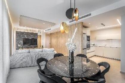 Next the old city - 5 stars apart - David village - image 19