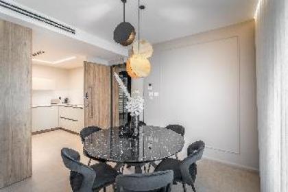 Next the old city - 5 stars apart - David village - image 4