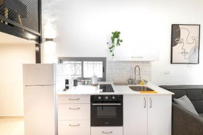Cohens apartments - image 15