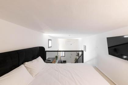 Cohens apartments - image 17