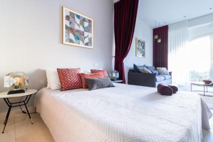 Cosy Studio in Mamilla free parking up to 5 ppl - image 12