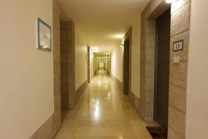 Cosy Studio in Mamilla free parking up to 5 ppl - image 21