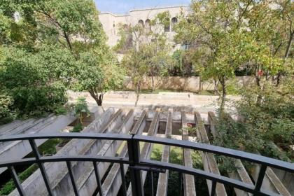 Cosy Studio in Mamilla free parking up to 5 ppl - image 24
