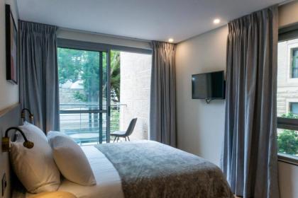 Urbanic Hotel 