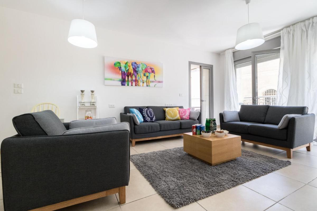 Kook 7 Apartment - main image