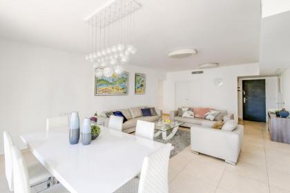 Kook 7 Apartment - image 2