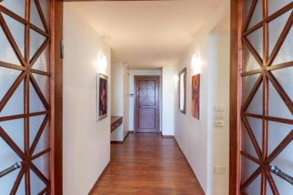 Art Apartment In Mamila - Art & View - image 30