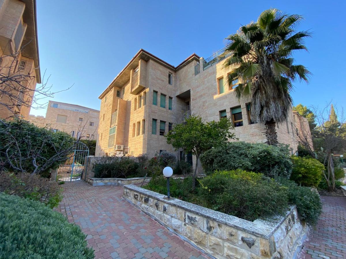 Bajayo Estate - main image