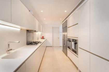 Spectacular 375 SQM at Mamilla Mall - 4 bedroom - image 13