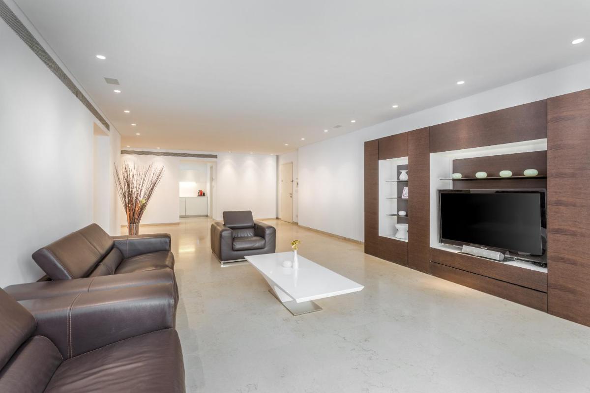 Spectacular 375 SQM at Mamilla Mall - 4 bedroom - image 2