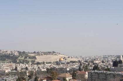 Unique View - 2 BR & 2 BTH - Monbaz streetM
