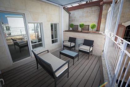 Western Wall Luxury House - image 18