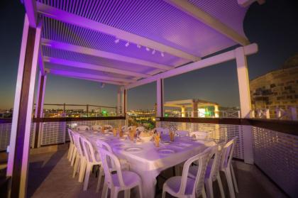 Western Wall Luxury House - image 5