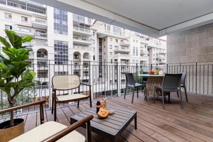 Central and Luxury New 2BR&2Bth - Private Parking - image 10