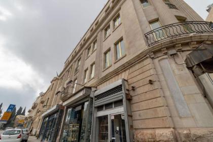 Luxury 2BDR - 2BR Mamilla - image 24