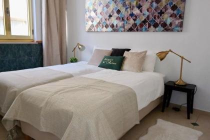 Luxury 2BDR - 2BR Mamilla - image 28