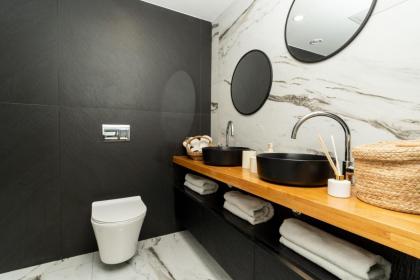 Luxury 3 Bedrooms apartment in Baka - image 21