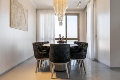 The Penthouse Of Haneviim Court 4BDM - image 30