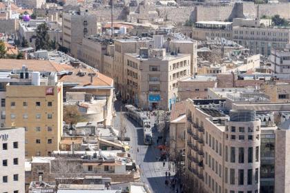 Savyon View Tower - Isrentals - image 15