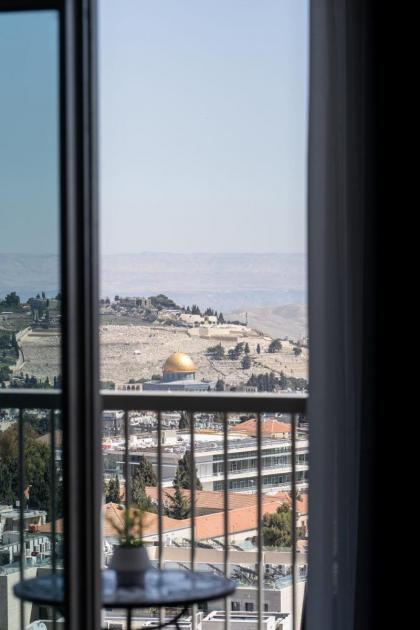 Savyon View Tower - Isrentals - image 19