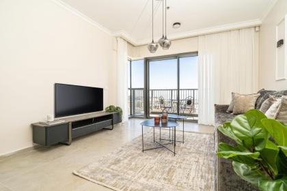 Savyon View Tower - Isrentals - image 2