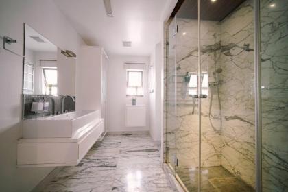 Ehad Haam Luxury Apartment By Nimizz - image 16