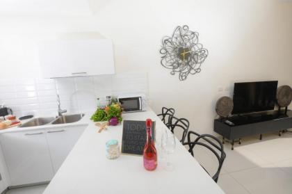 JTower Royal Suites - Alefimmoed - image 11