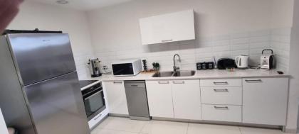 JTower Royal Suites - Alefimmoed - image 5