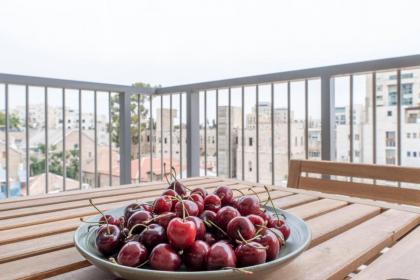 Holysuite Savyon View Tower - image 29