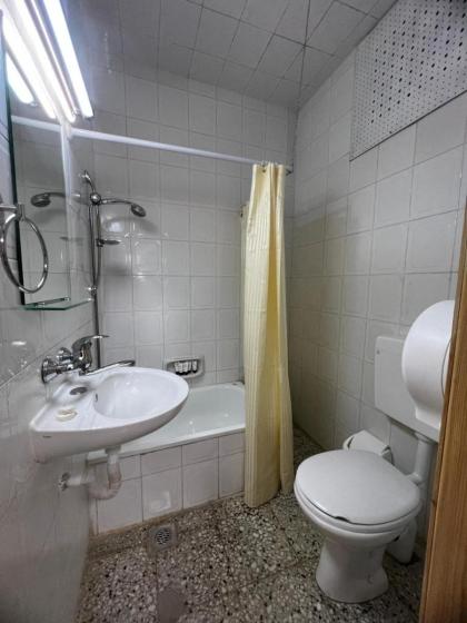 William's Guest House - image 27