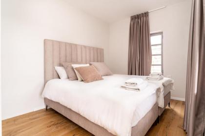 Breathtaking 3BR Villa With Garden Pool Parking - image 20