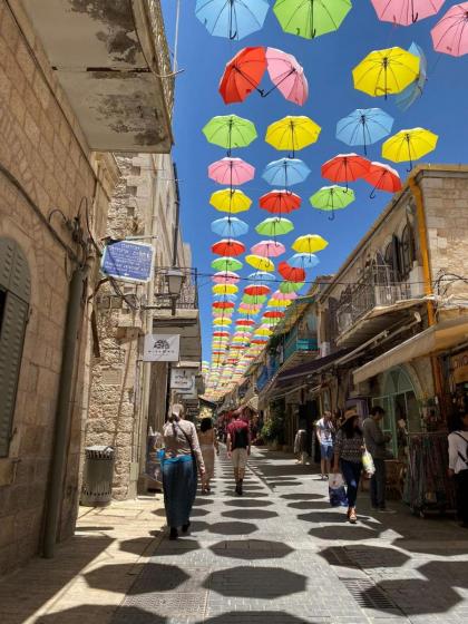 GoodHouse 405 - Beautiful 2 BDR with amazing view of Jerusalem - image 17