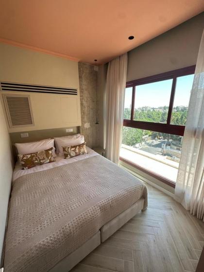 GoodHouse 405 - Beautiful 2 BDR with amazing view of Jerusalem - image 5