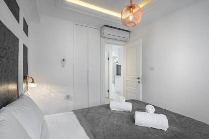 Trust inn Baroque & Cornices - image 21