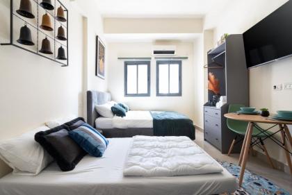 Machane Yehuda City centre studio - image 3